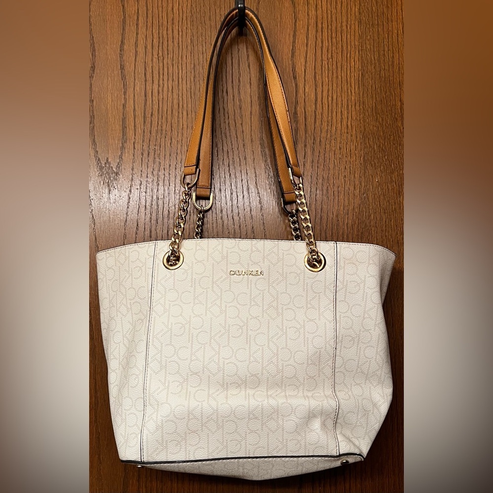Calvin Klein Hayden Monogram Chainlink Tote Bag EUC